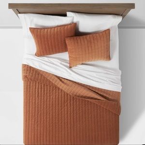 Queen Stitch Velvet Quilt